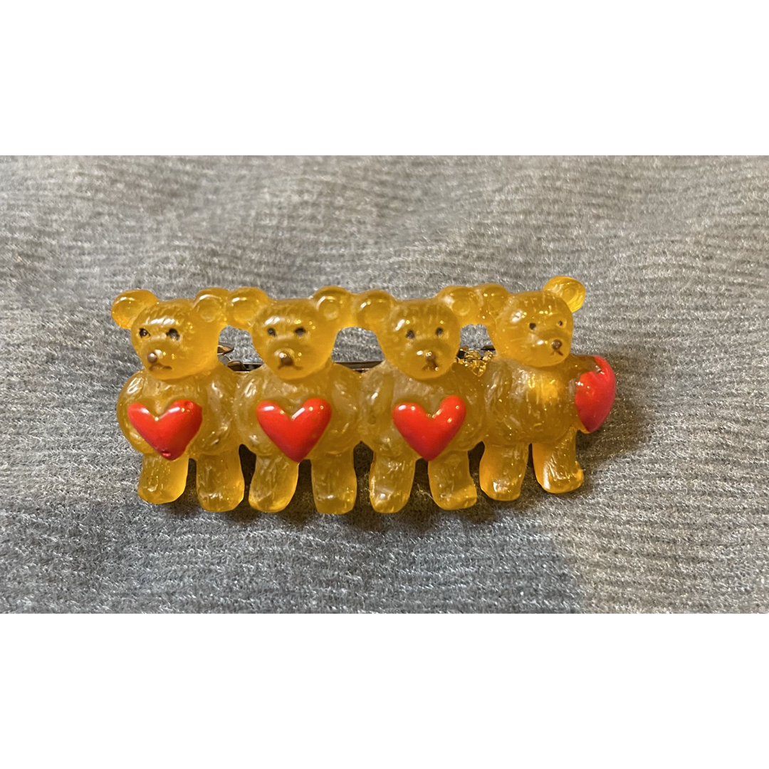 ウィークエンズ WEEKENDS テディベアバレッタの通販 by しょうこ's