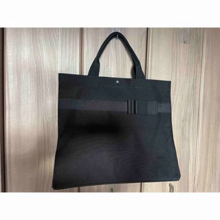 familiar（レッスンバッグ ・ ブラック/黒色系）のフリマアイテム一覧