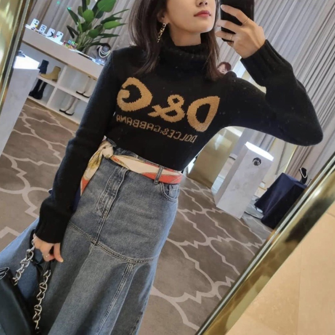 DOLCE&GABBANA - 美品 D&G ハイネックニット 46 イタリア製 ロゴパッチ