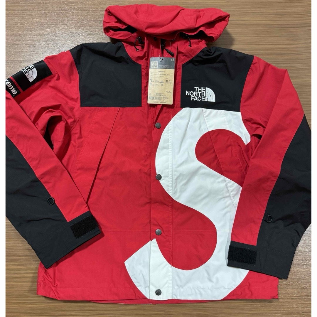 Supreme - supreme northface mountainparka シュプノースの通販 by