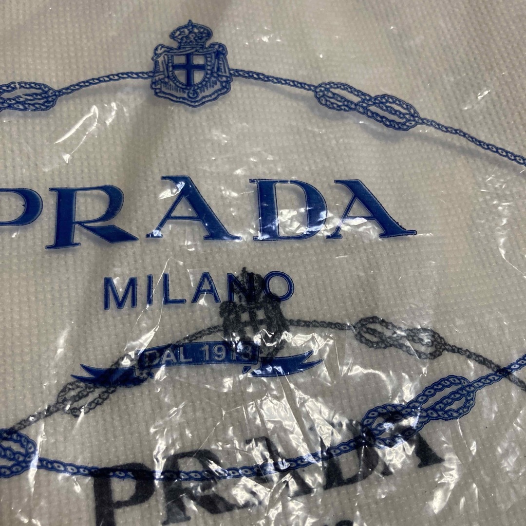 PRADA - PRADA 保存袋の通販 by ❁⃘｜プラダならラクマ