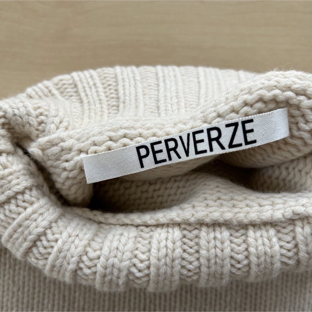 6 (ROKU) - PERVERZE 白ニット ベスト パーバーズの通販 by 7/17-7/22