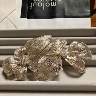 colette malouf（バレッタ/ヘアクリップ ・ ホワイト/白色系）のフリマ