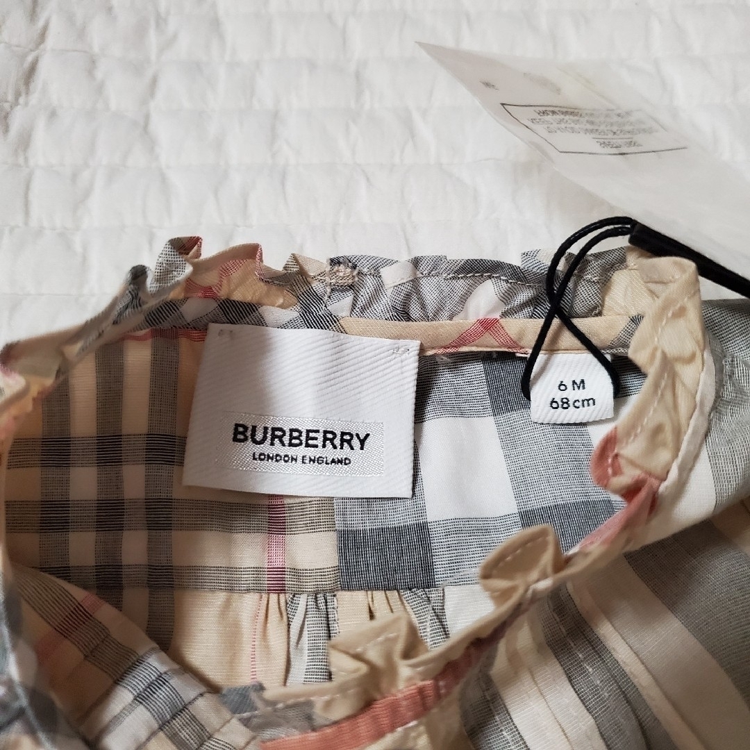 BURBERRY - 新品タグ付き バーバリー ベビー服の通販 by pipi's shop