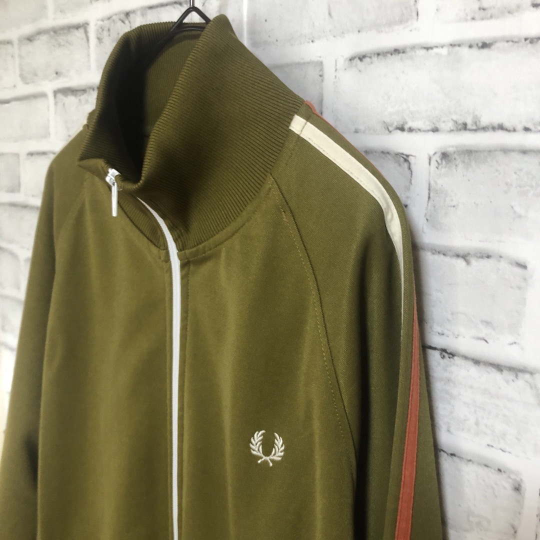 FRED PERRY - Fred Perry⭐️トラックジャケット M 刺繍月桂樹 カーキ