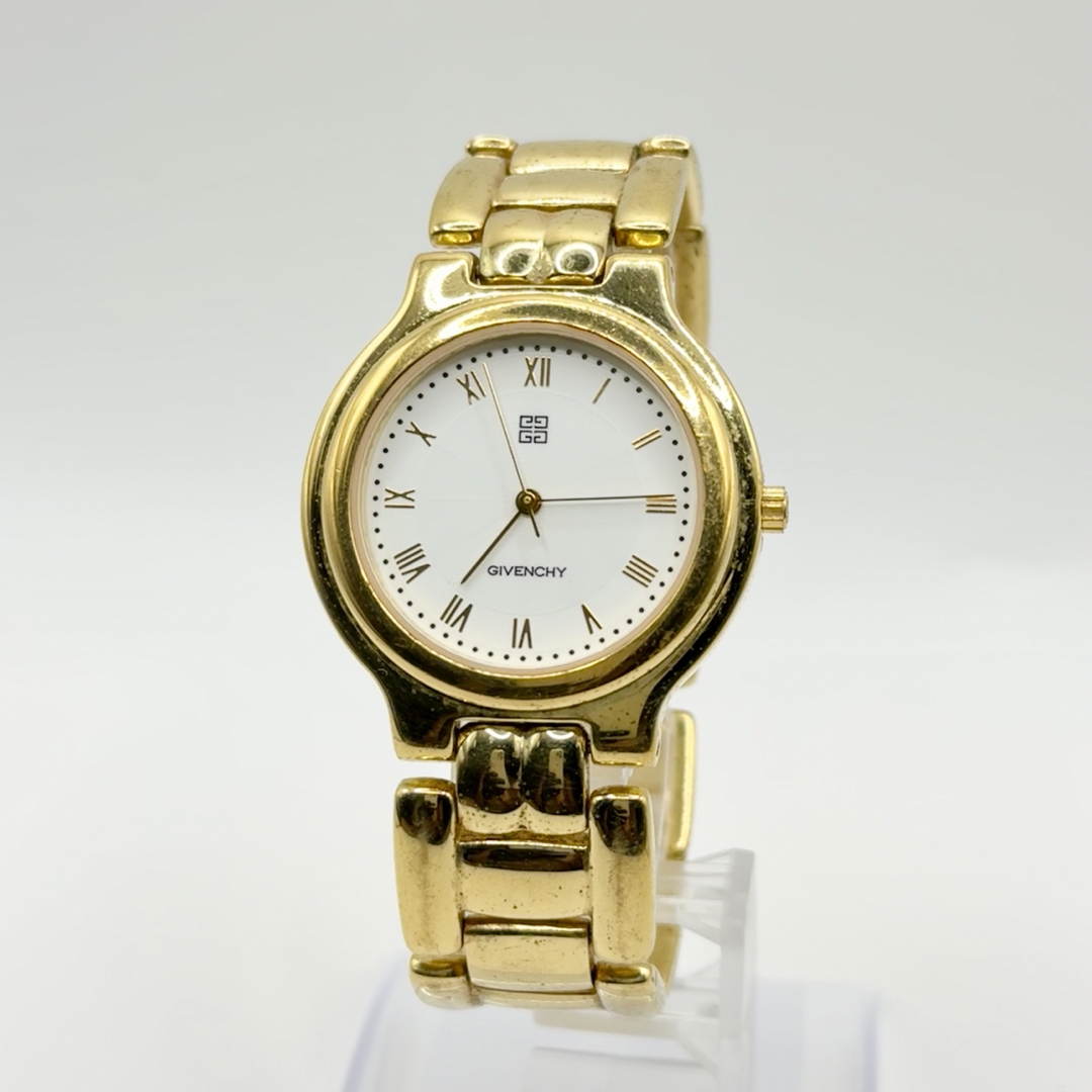 GIVENCHY - GIVENCHY ジバンシー QZ ホワイト文字盤 ラウンド メンズ