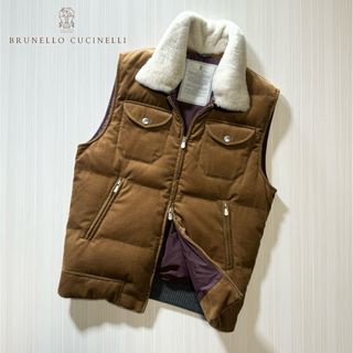 BRUNELLO CUCINELLI（ダウンベスト）のフリマアイテム一覧