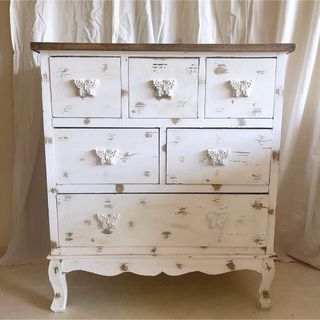 LAURA ASHLEY（収納家具）のフリマアイテム一覧