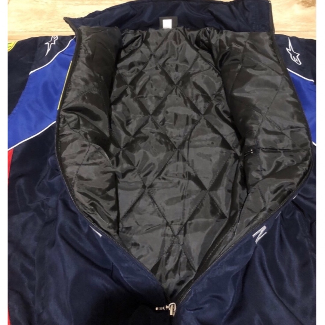 Red Bull - レーシングジャケットXLサイズ 中綿 刺繍 レッドブルの通販