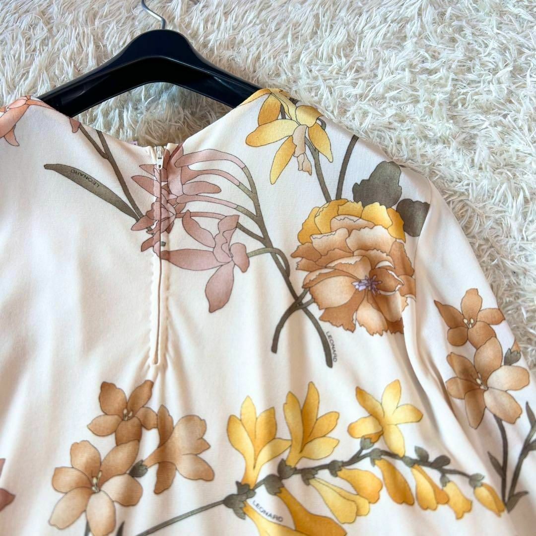 美品✨️LEONARD】 L カンカン素材 お花柄 上品 近年タグ チュニック