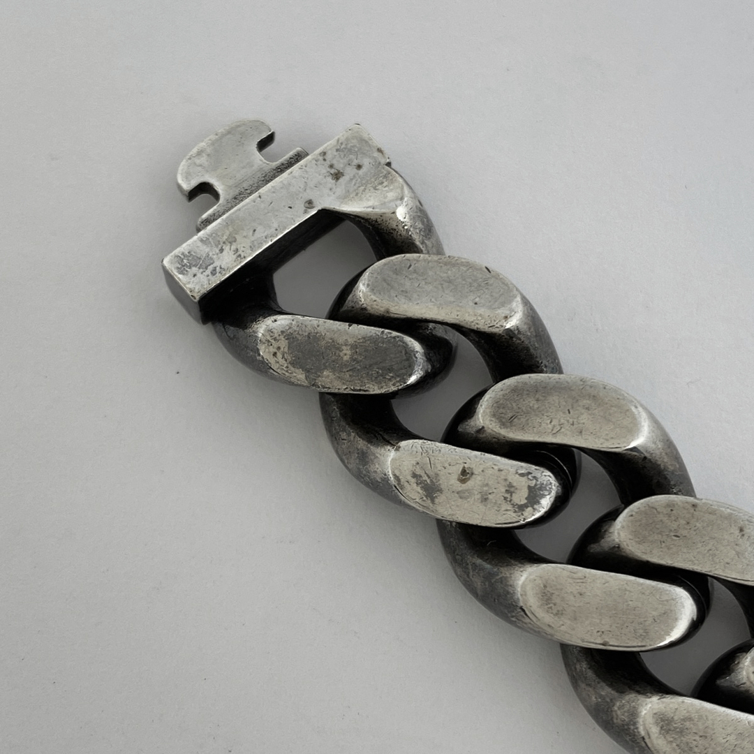 SAINT LAURENT - サンローラン ロゴ チェーン ブレスレット シルバー