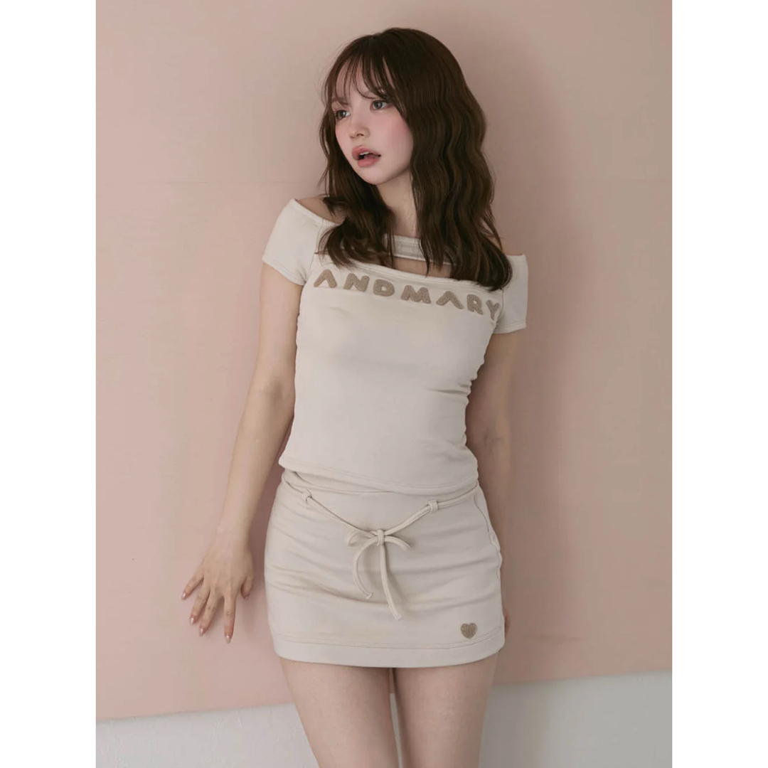 andmary Mary logo topsの通販 by ブー's shop｜ラクマ