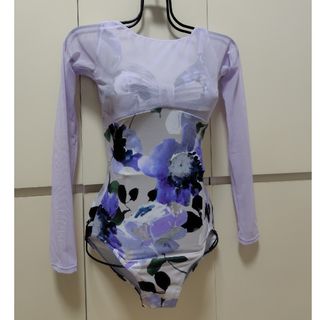 stina レオタードのフリマアイテム一覧