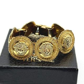 VERSACE（ブレスレット）のフリマアイテム一覧