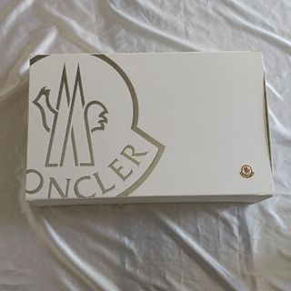 MONCLER - モンクレール 三角タグ2個•領収書入れの通販 by あき's shop