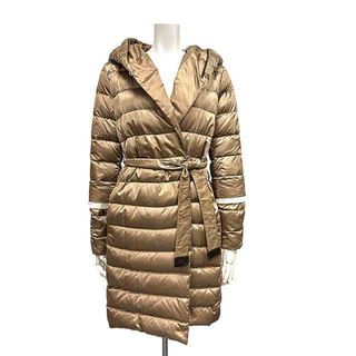 Max Mara（ビジュー ・ ダウンコート）のフリマアイテム一覧