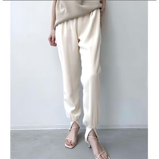 L'Appartement DEUXIEME CLASSE（カジュアルパンツ）のフリマアイテム一覧