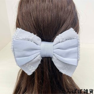 バレッタ/ヘアクリップ (ブルー・ネイビー/青色系)のフリマアイテム一覧