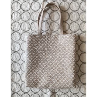 mina perhonen - ミナペルホネン sand rose ミニバッグ ネイビーの通販