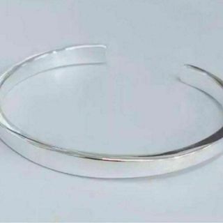 UNDERCOVER - UNDERCOVER アンダーカバー GIZ柄シルバーバングル 緊急