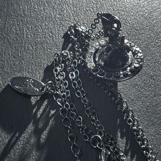 Vivienne Westwood（ネックレス ・ パープル/紫色系）のフリマアイテム一覧