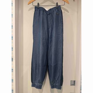 VIVIENNE TAM - ヴィヴィアンタム スキニーカラーパンツ 個性的