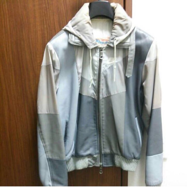 NIKE - ロマネリ ナイキ リメイク フーデット サイズM 灰色 超希少