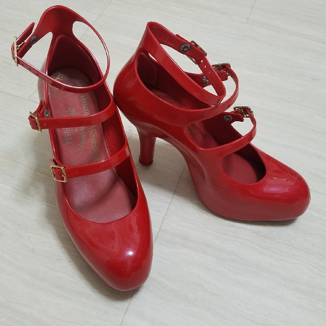 Vivienne Westwood - ヴィヴィアン メリッサ 3ストラップ ヒール 赤