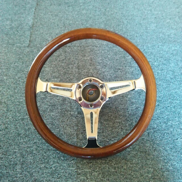 レトロ車ハンドルボス付きの通販 by アストロボーイ's shop｜ラクマ