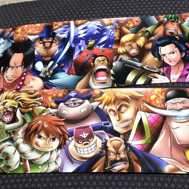ワンピース 白ひげ海賊団 ミニポスターの通販 by -NEKOya-'s shop｜ラクマ