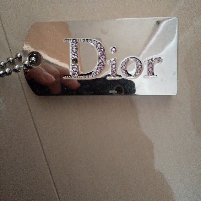 Dior - ディオール リップ キーホルダー、チャームの通販 by 必ずご