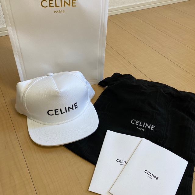 CELINE - CELINEベースボールキャップの通販 by かか's shop｜セリーヌ