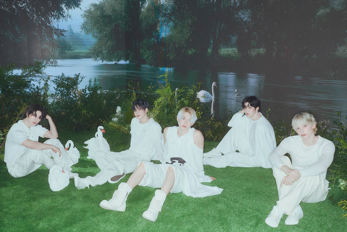 TXT star Kissed 未開封 シリアル付き TOMORROW X TOGETHER 日本3rd