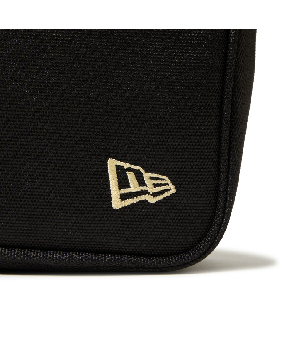ニューエラ(NEW ERA) ショルダーバッグ SQUARE POUCH COJI-COJI