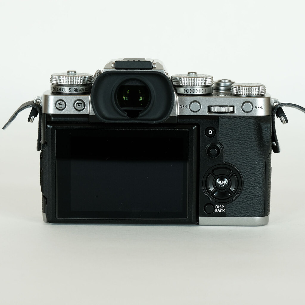 FUJIFILM X-T3の出品 | ONE SCENE（ワンシーン）