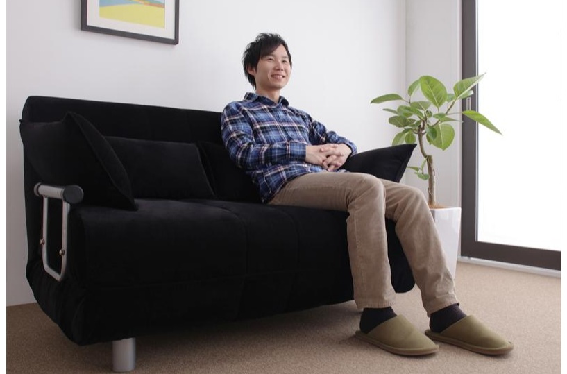 コンパクトにまとまる！カウチセミダブルソファーベッド｜ハレノワ