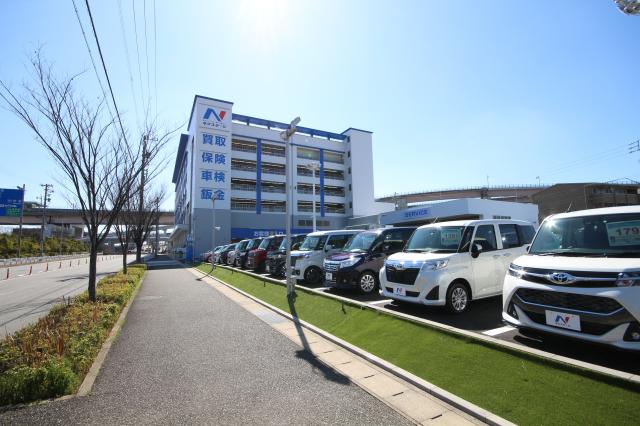 愛車のエンジンオイルやワイパーを無料で交換！｜中古車の【ネクステージ】