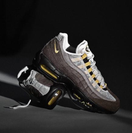 海外販売中】ナイキエアマックス 95 