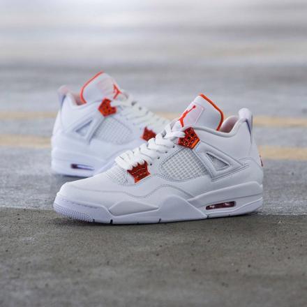 国内5月5日発売予定】ナイキ エアジョーダン 4 レトロ 