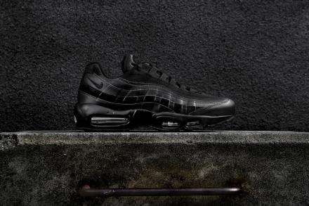 国内4月2日発売予定】 ナイキ エアマックス95 エッセンシャル 全2色