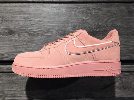 ナイキ エアフォース1 ロー '07 LV8 