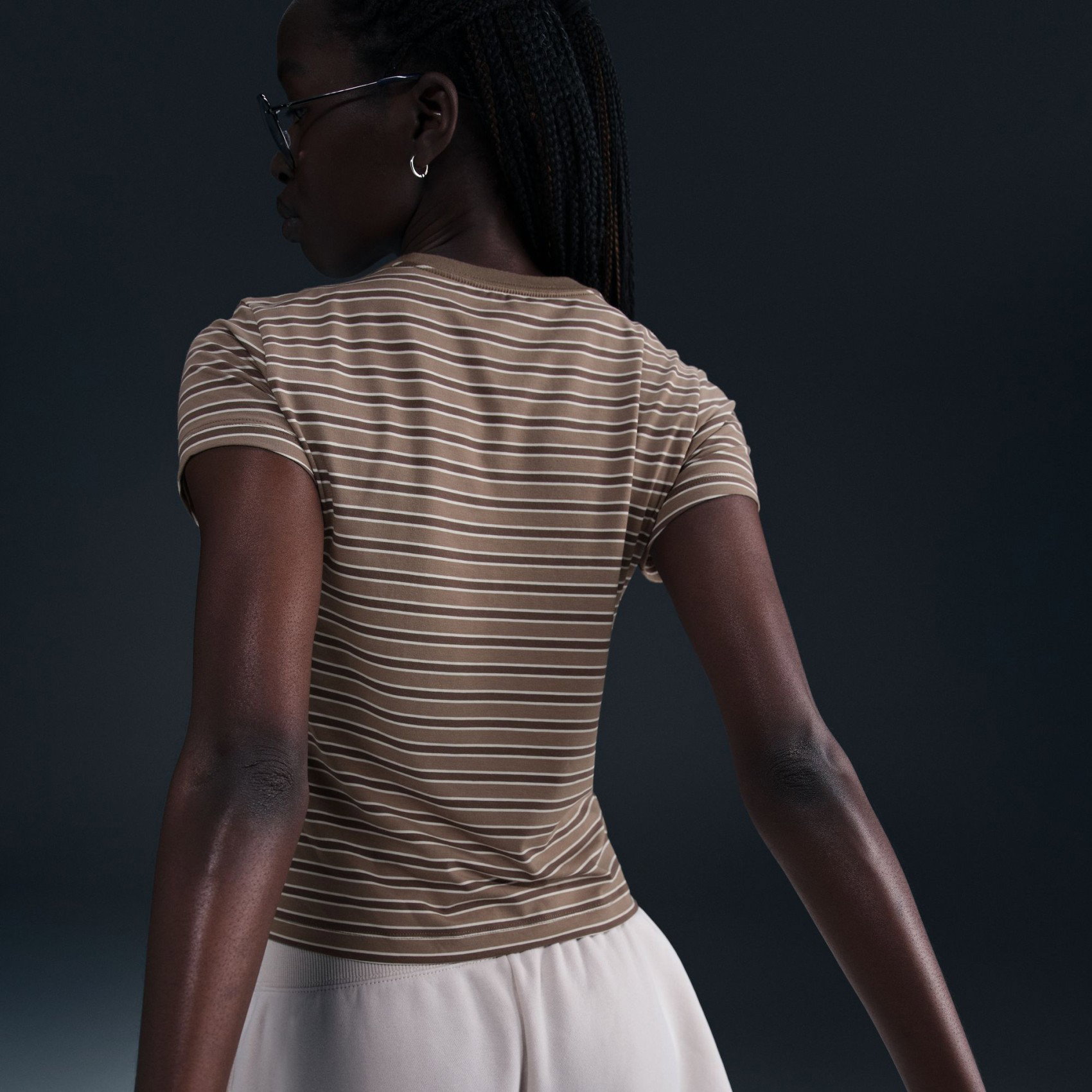 Nike Chill Knit Tee PNX Kadın Kahverengi Tişört HF9524-233