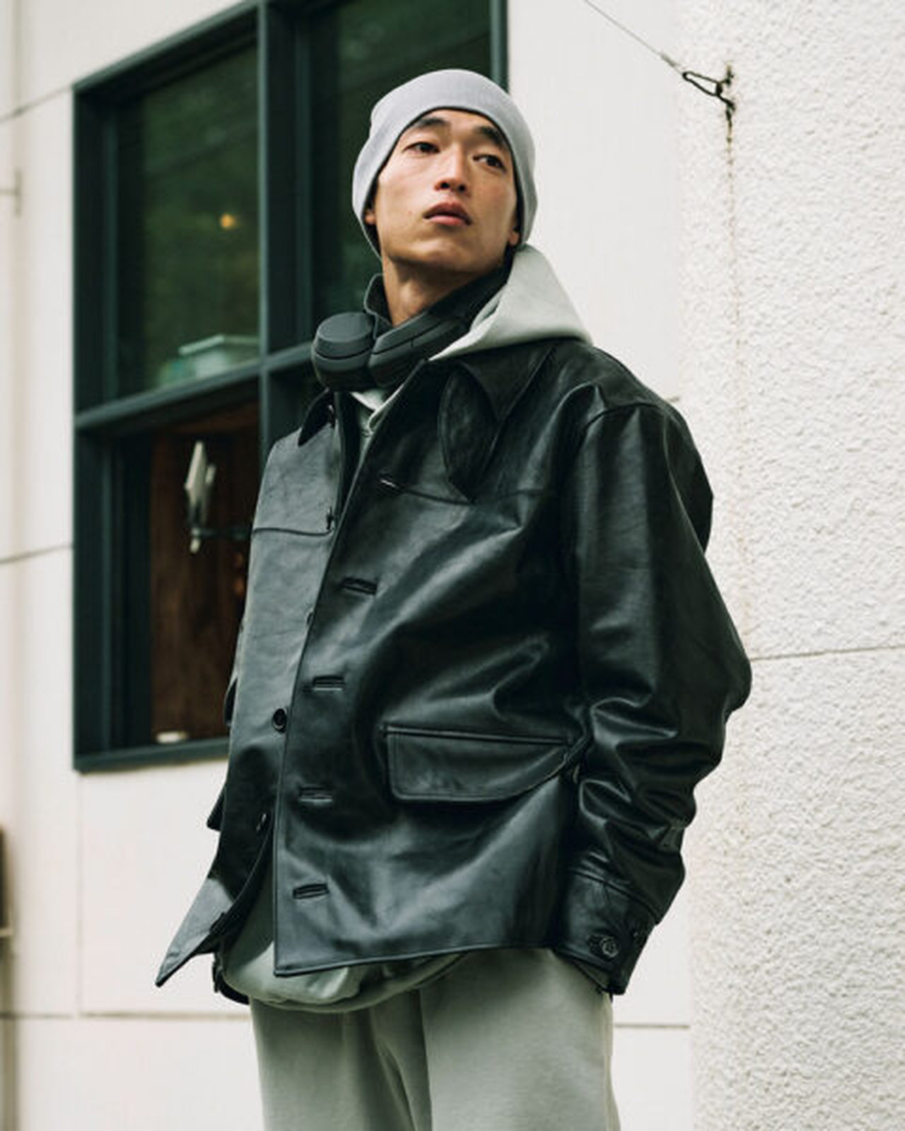 ポール・スミス】「二枚目すぎない」大人に似合うレザーアウター8選