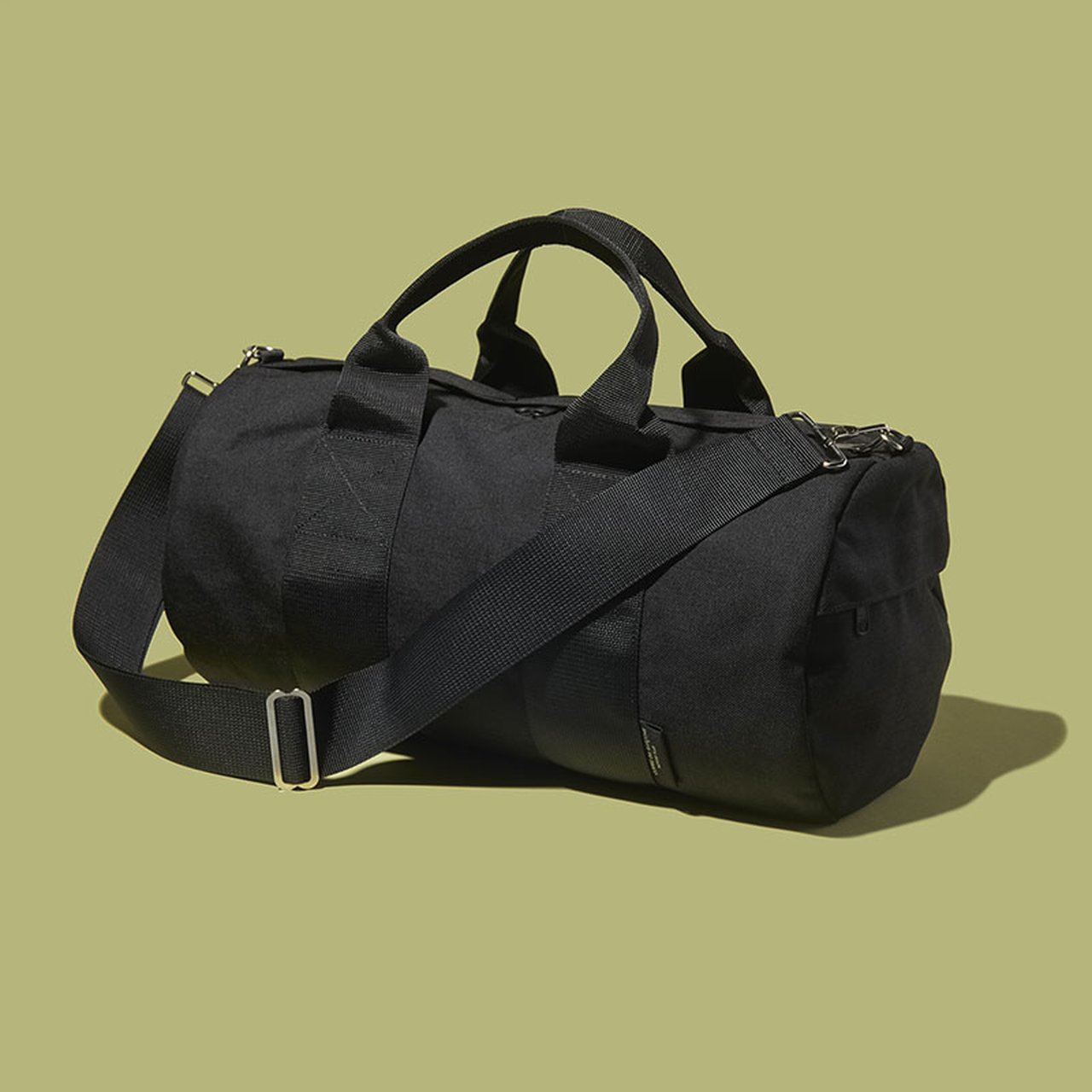 コム デ ギャルソン】大人が選ぶべき新作小物5選。CDGワッペンの黒