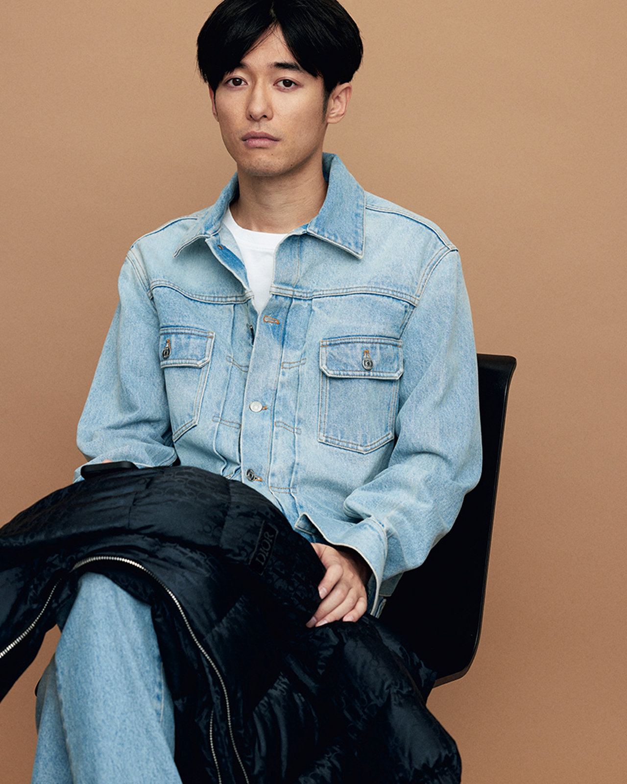 ディオール】デニムジャケットだって着心地ファースト | UOMO