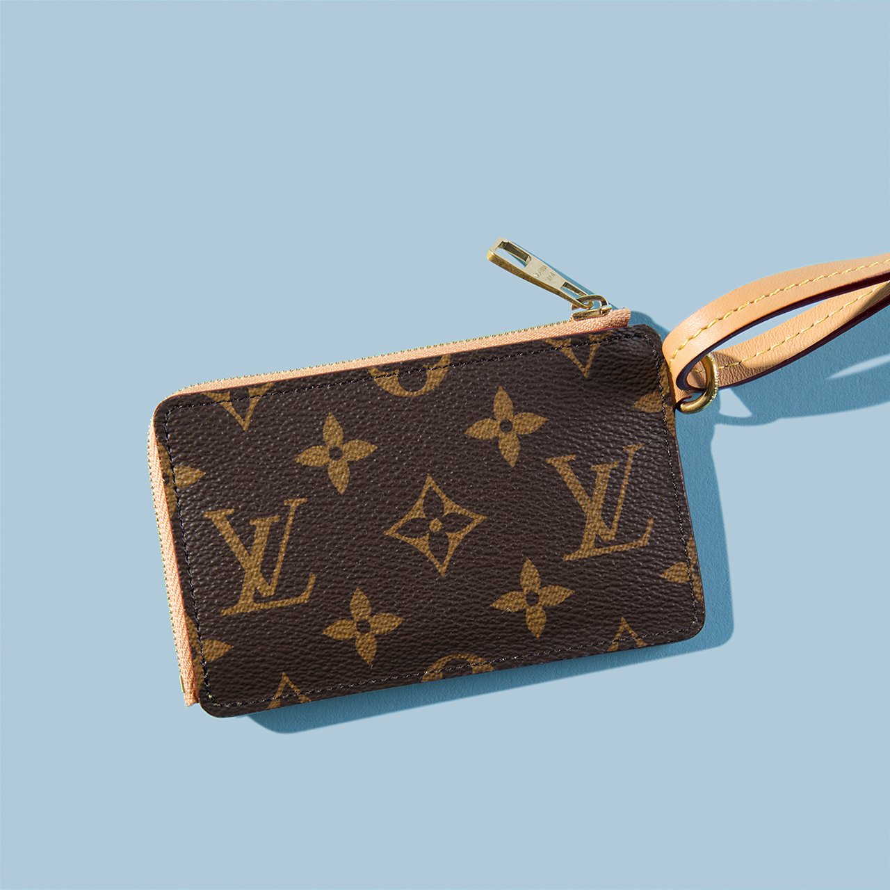 ルイ・ヴィトン】大人が買うべき2025年夏の新作小物5選。カセット