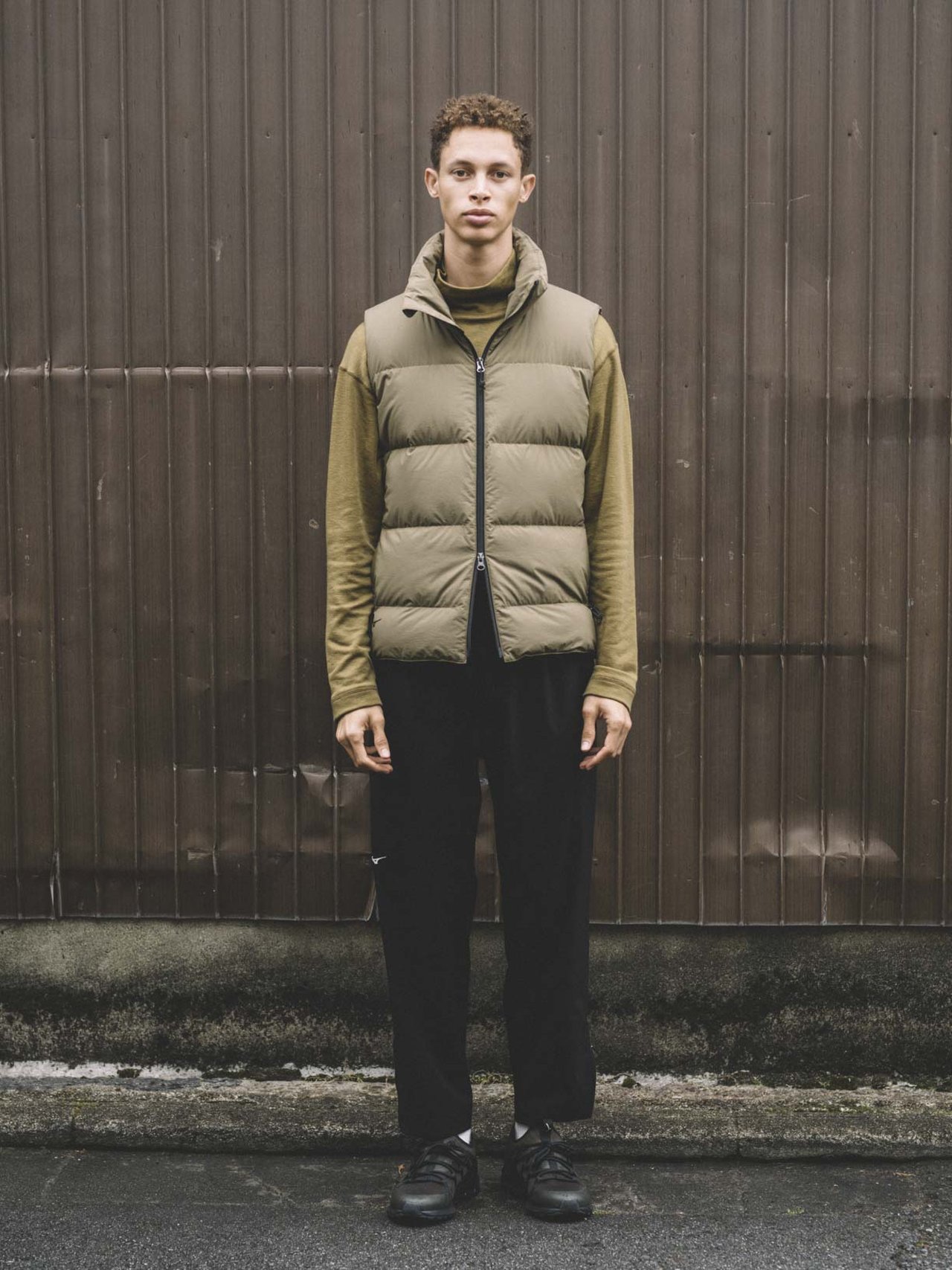 おしゃれな大人のダウンベスト】この秋に買うべき「ミズノ」と