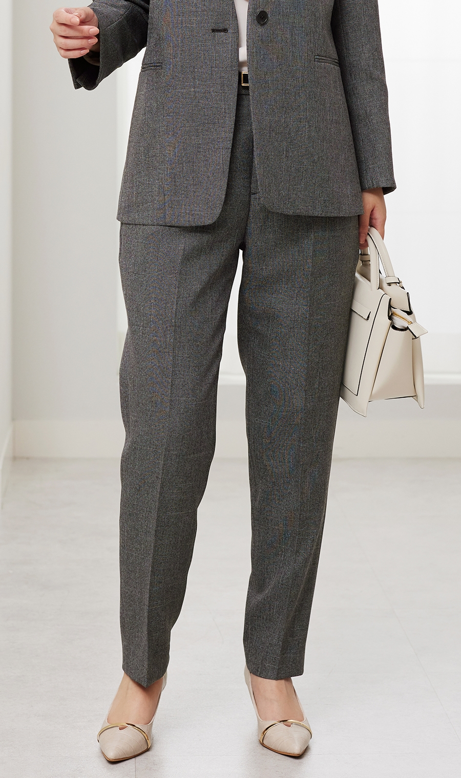 ワンタックテーパードパンツ【セットアップ着用可】【裾上げ済み