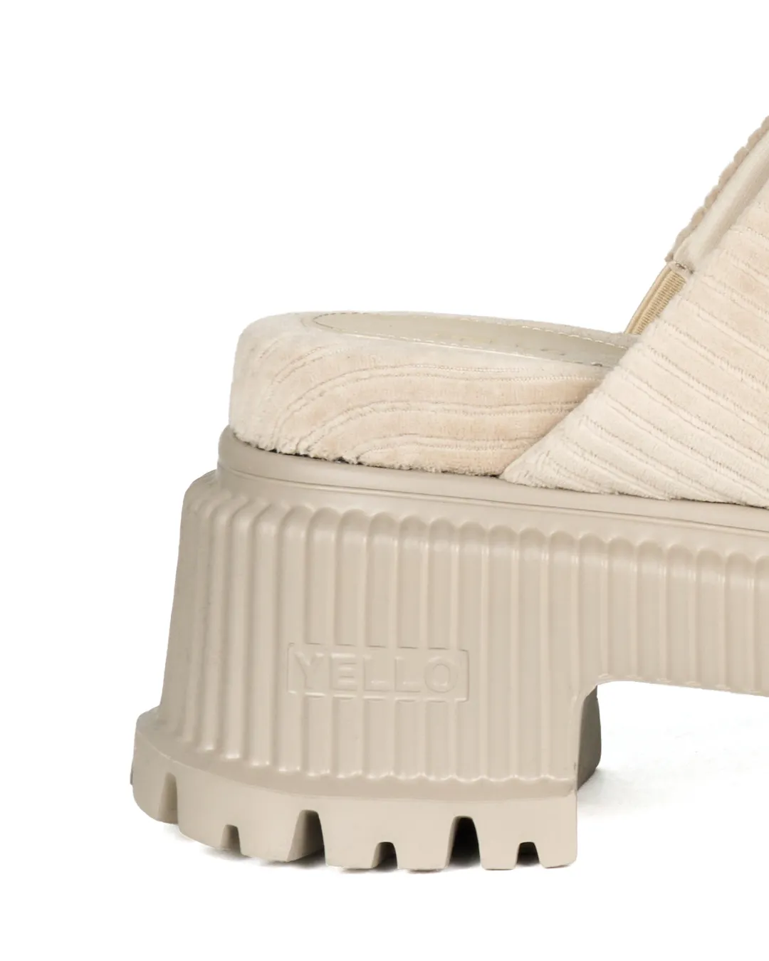 YELLO / NEST PLATFORM TONGS SANDALS