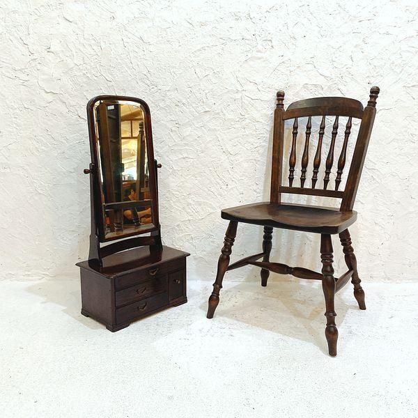 大正時代 面取り鏡台 小ぶりなケヤキ化粧台